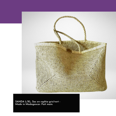 Sac cabas en raphia. Couleur : gris vert.  Taille L : Longueur 50 cm. Hauteur 40 cm. Taille XL : Longueur 62 cm. Hauteur 42 cm  Made in Madagascar. Fait-Main